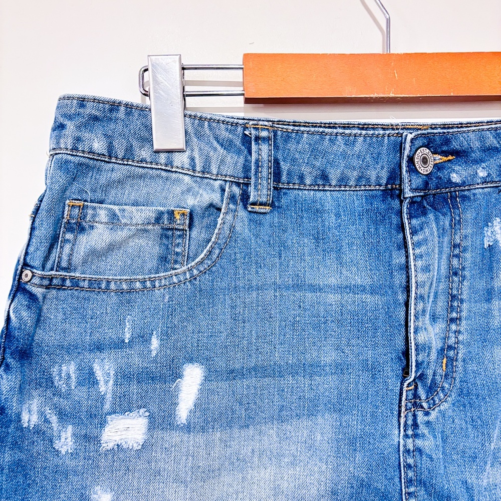 ARDENE Blue denim mini skirt - Picture 2 of 6